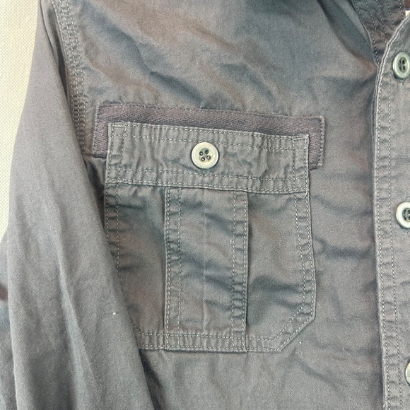 Converse Shirt Men Small Gray 100% Cotton Long Sleeve Pocket Collar Button Down - Picture 6 of 10